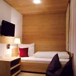 Alpenfluh Vendégház