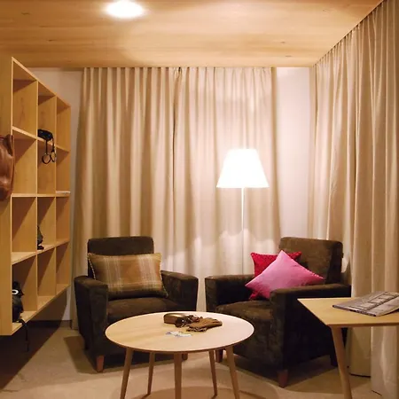 Gasthof Alpenfluh Lech am Arlberg