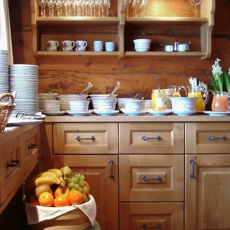 Alpenfluh Lech am Arlberg